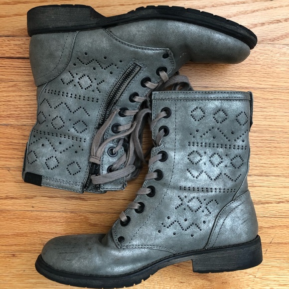Roxy Shoes - Roxy Silver Grey Lace Up Combat Moto Boots